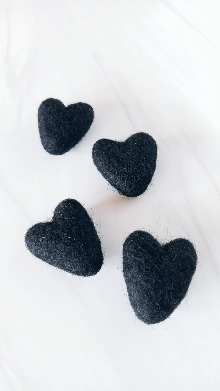Essential Oil Wool Heart