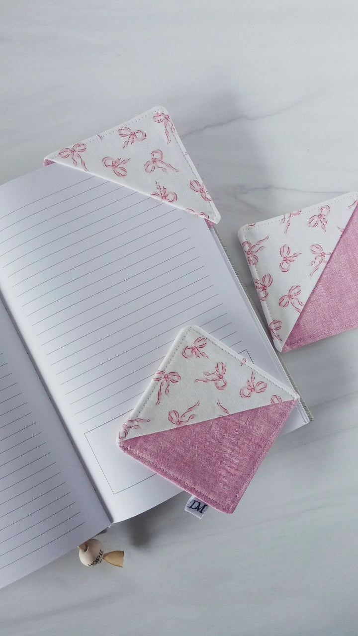 Pink Bows Page Marker