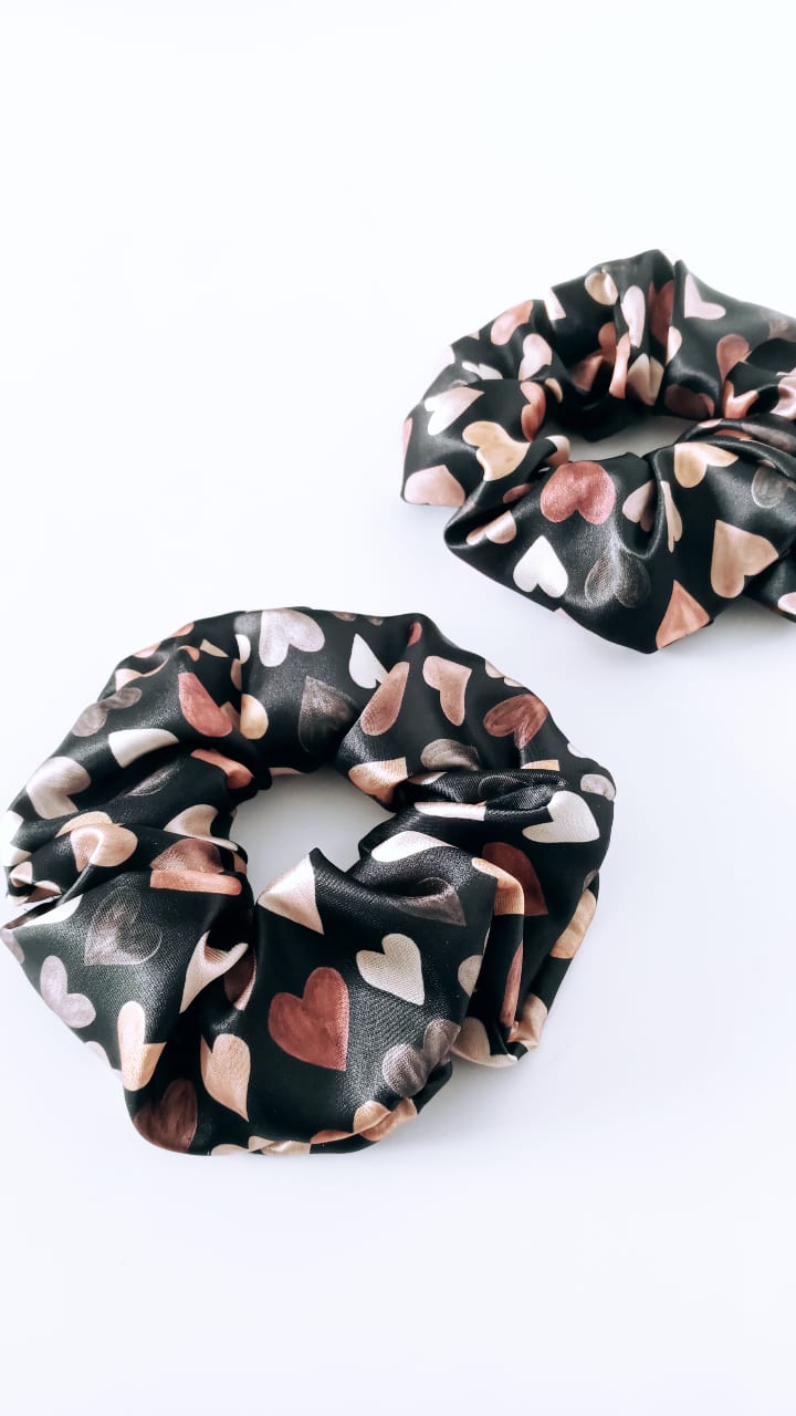 Love Scrunchie