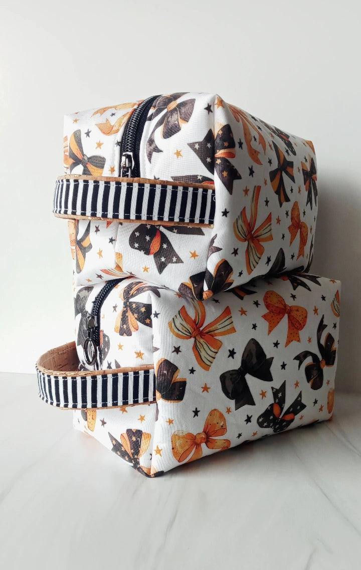 Bow Confetti Boxy
