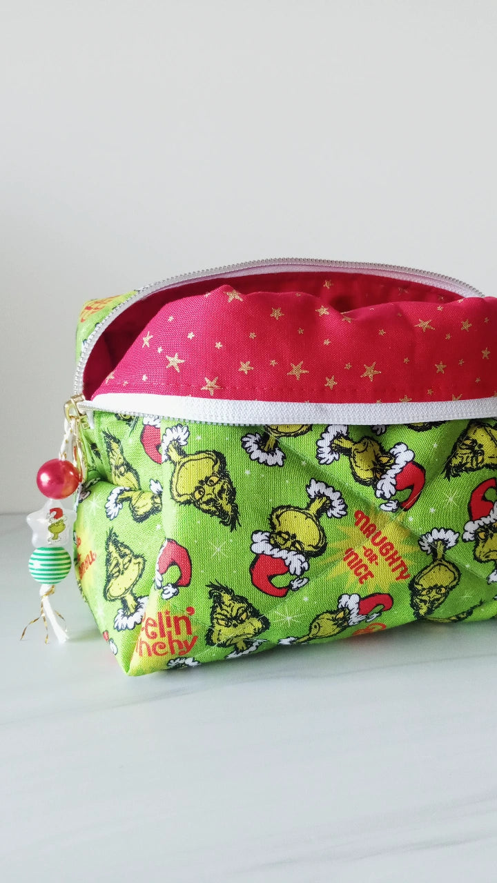 Feeling Grinchy Boxy