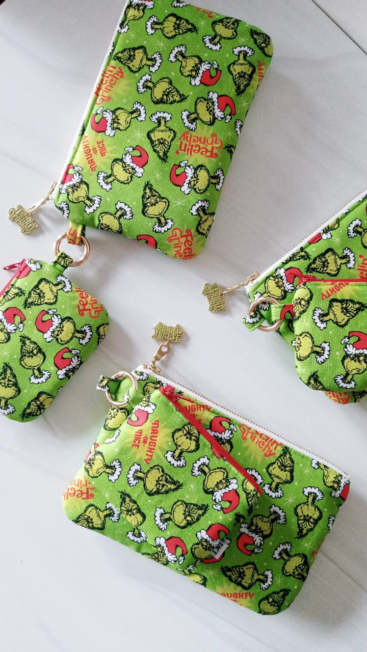 Feeling Grinchy Pouch Charm Set