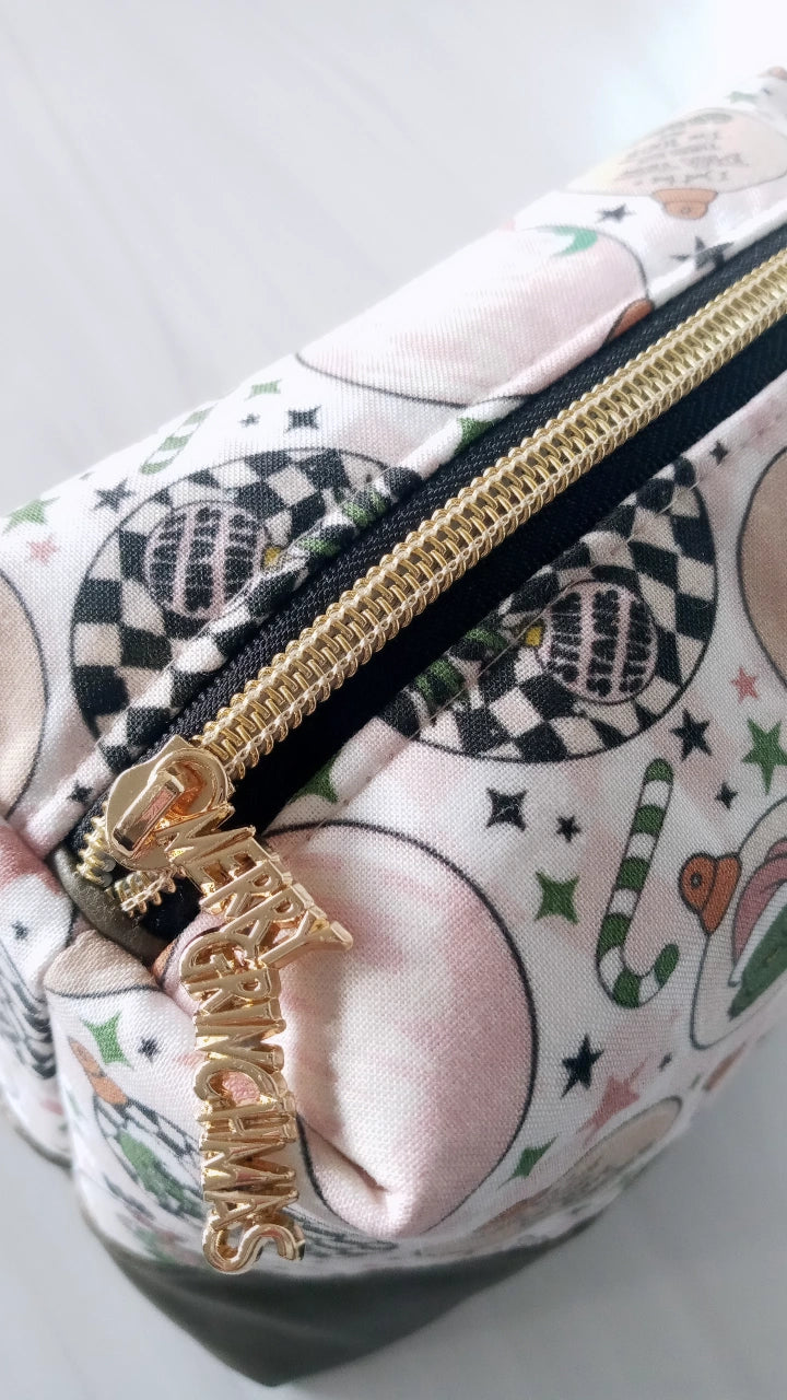 100% That Grinch Zip Pouch