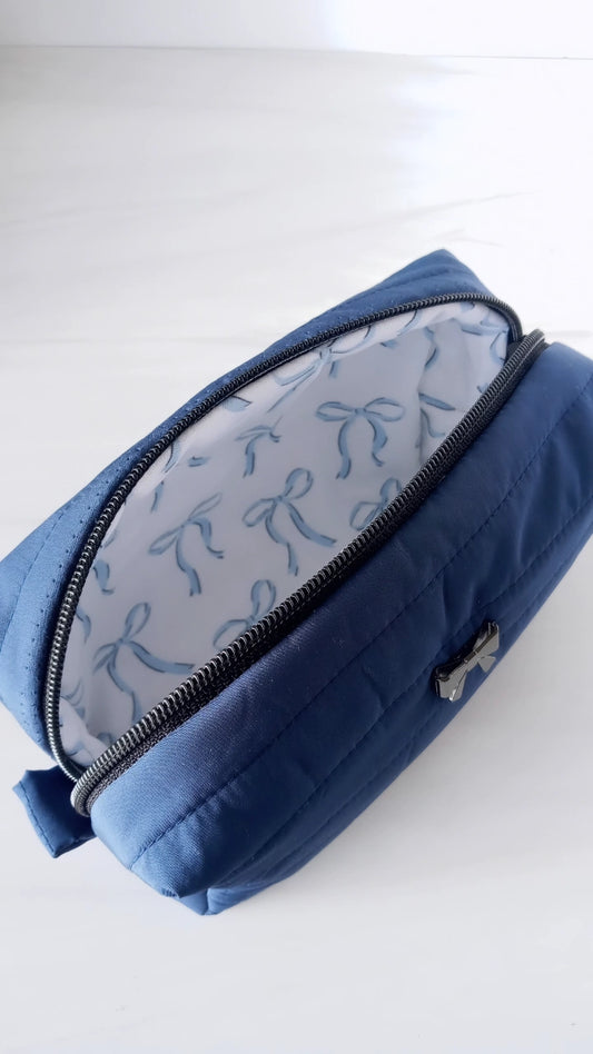 Blueberry Puffy Bow Carry-All Bag