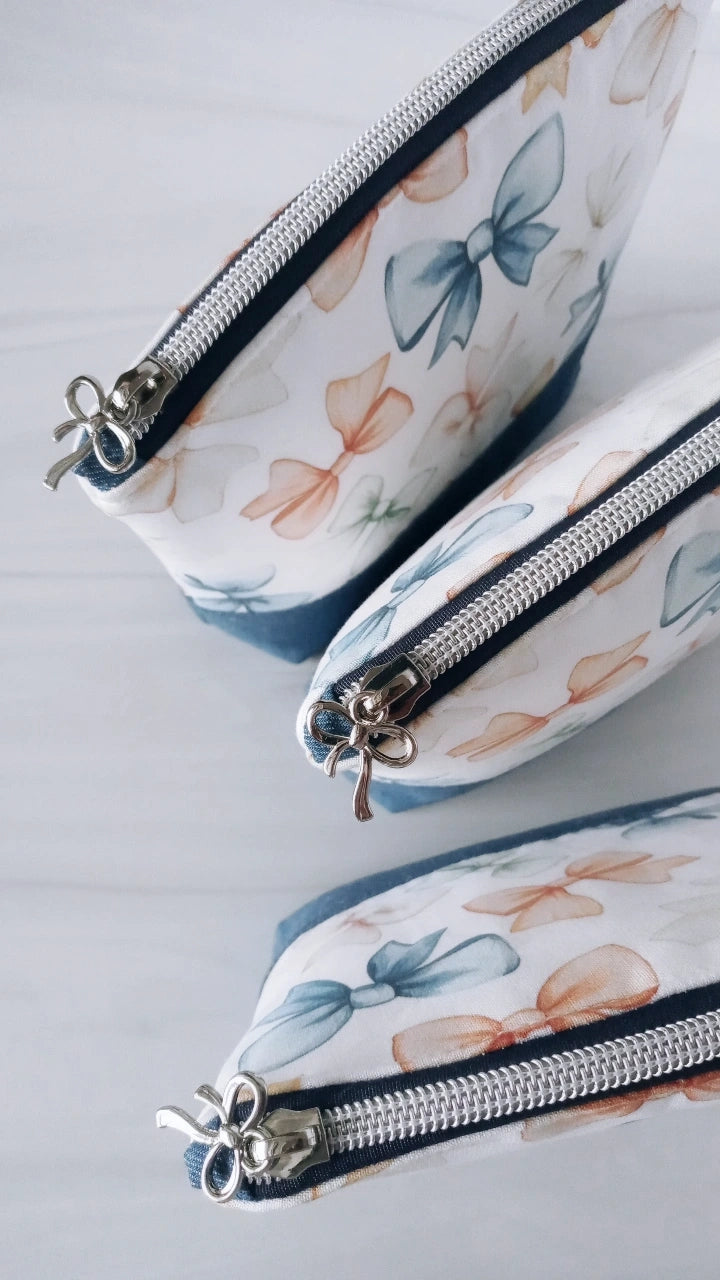 Bow Confetti Cosmetic