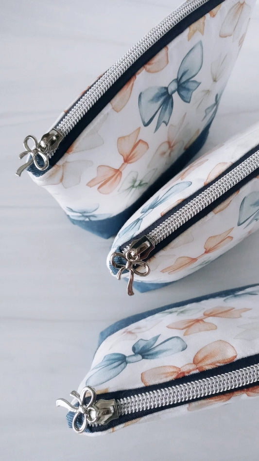 Bow Confetti Cosmetic