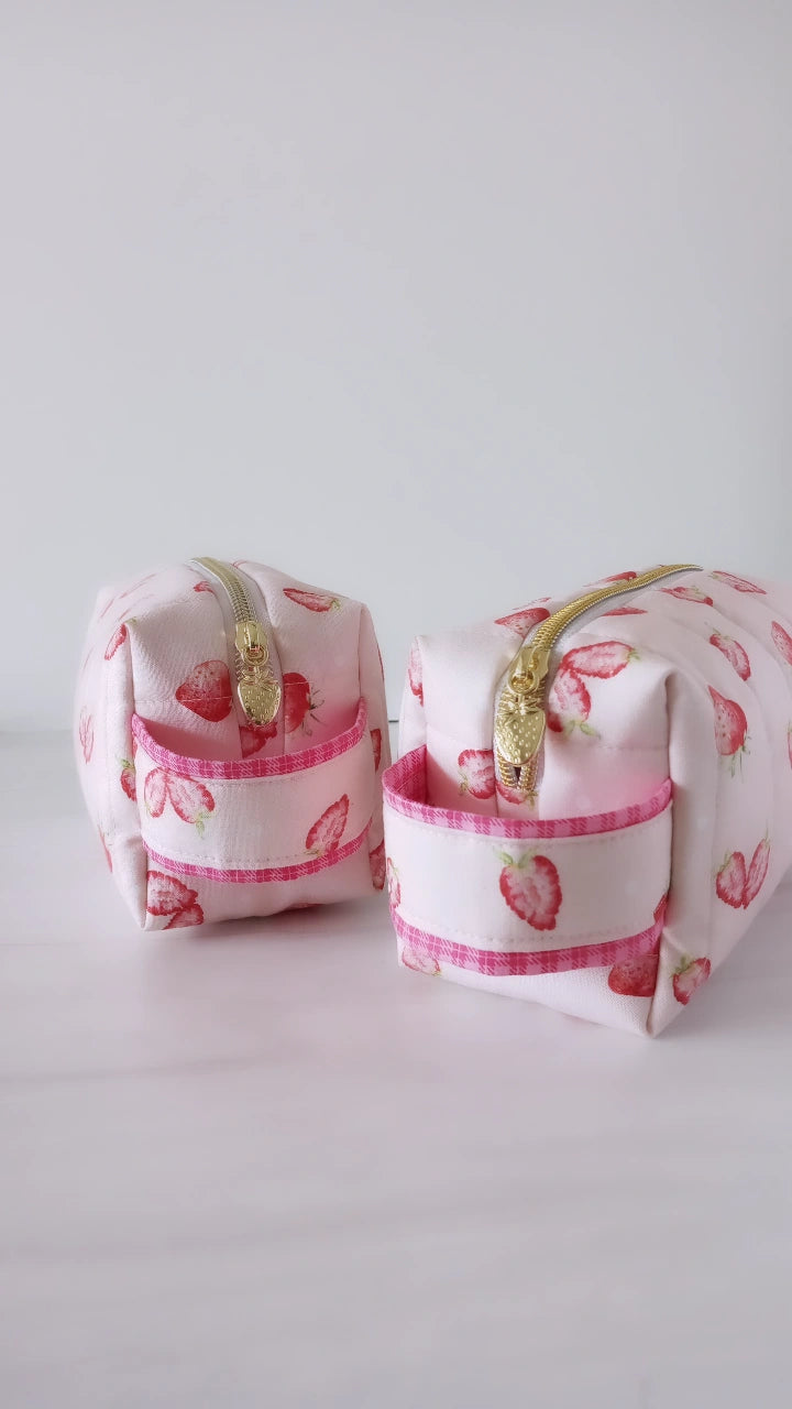 Strawberry Boxy Carry-all (small)