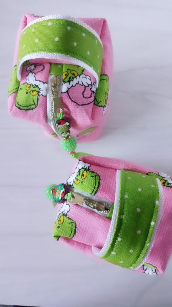 Pink & Green Grinchy Boxy Carry-all