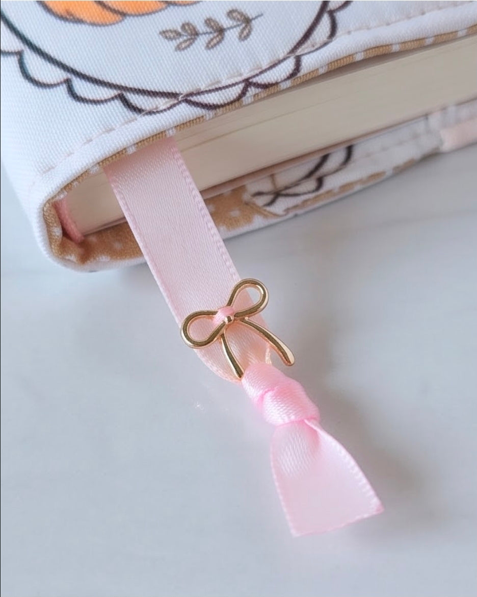 Coquette Cozy Fall  (adjustable book cover & pouch set)